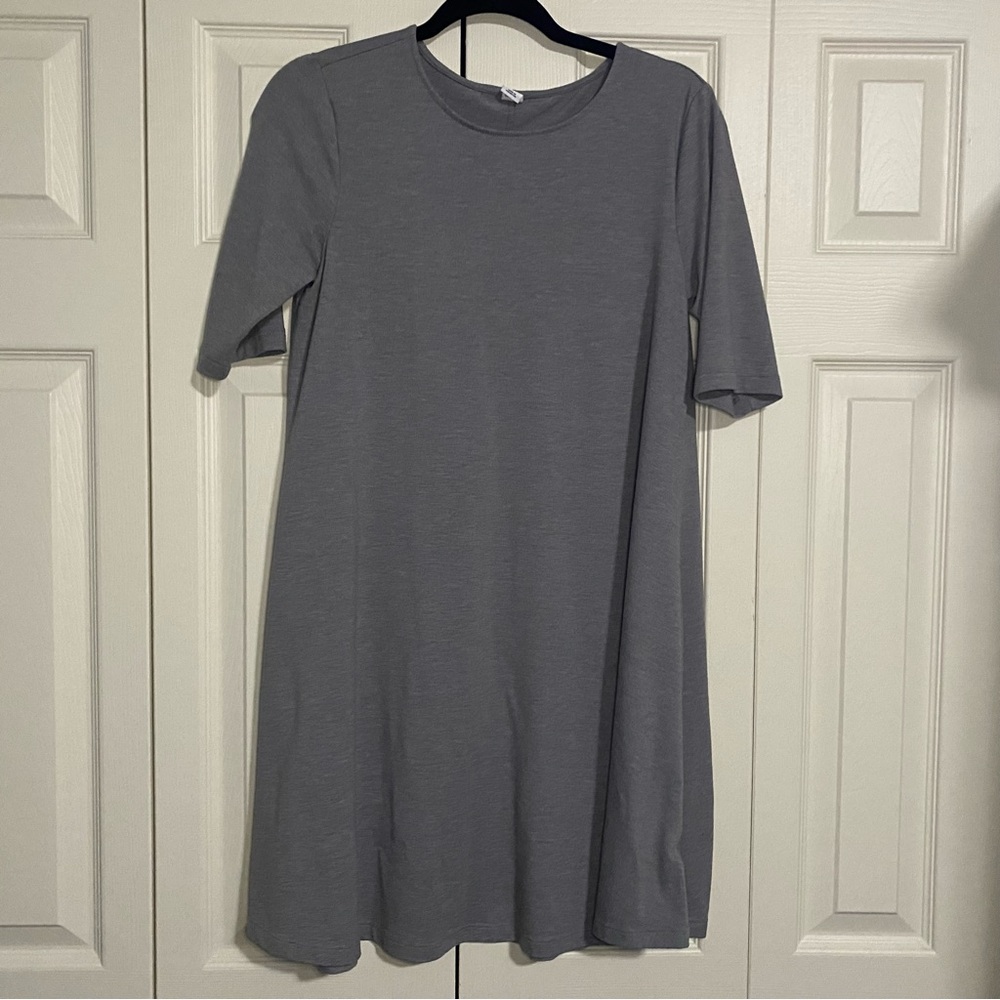 Old Navy Gray Mid-thigh Dress